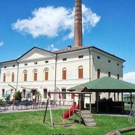 Ristorante Alloggio Ostello Amolara Adria Exteriér fotografie